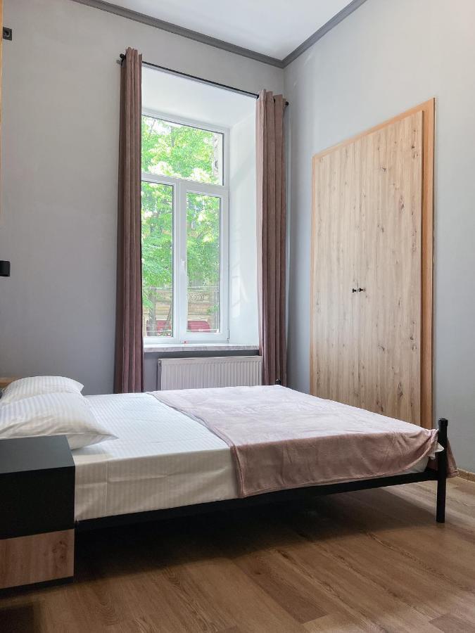 Apartments White Pearl Sadova Одесса Экстерьер фото