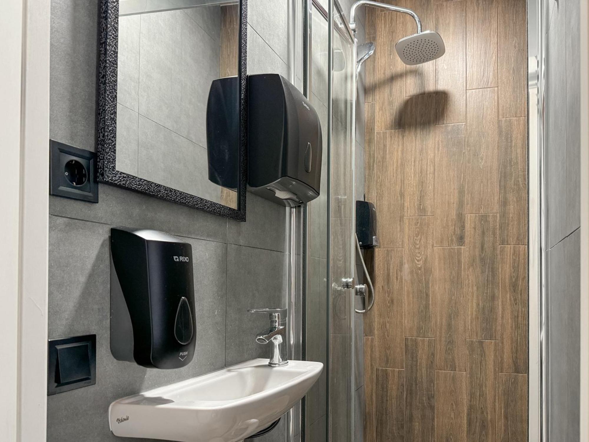 Apartments White Pearl Sadova Одесса Экстерьер фото